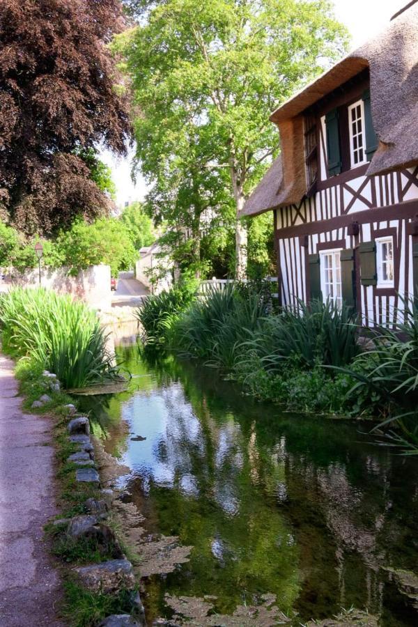 Bel Appartement Centre Veules Les Roses 1 Chambre Mer 300 M Veules-les-Roses Exterior foto